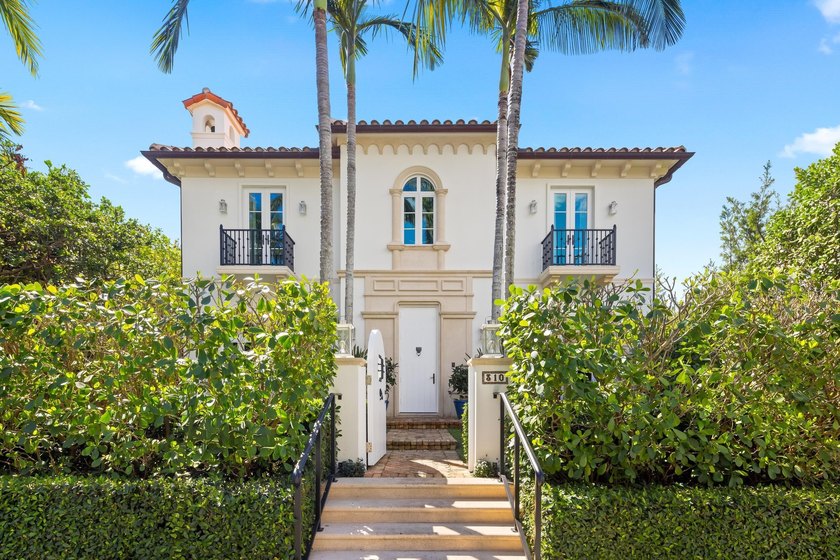 Beautifully maintained Mediterranean-style home built in 2016 - Beach Home for sale in Palm Beach, Florida on Beachhouse.com
