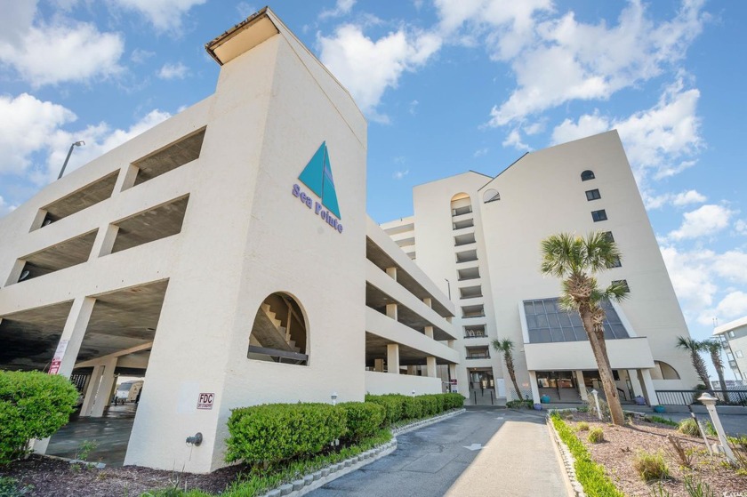 This fantastic 4-bedroom, 2.5-bathroom end unit boasts a unique - Beach Condo for sale in North Myrtle Beach, South Carolina on Beachhouse.com