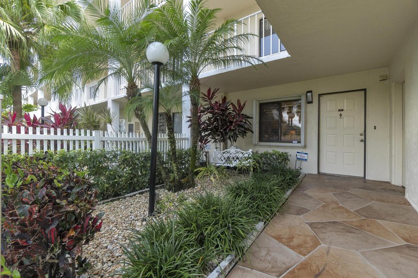 Great 1st floor corner garden condo. Extra windows ,Beautiful - Beach Condo for sale in Delray Beach, Florida on Beachhouse.com