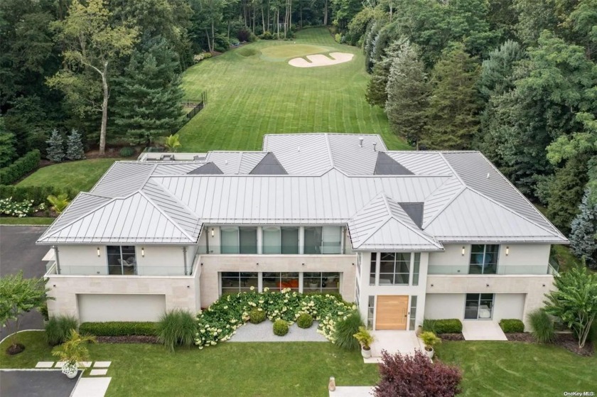 Modern home sets a new standard for luxury in Laurel Hollow - Beach Home for sale in Oyster Bay, New York on Beachhouse.com