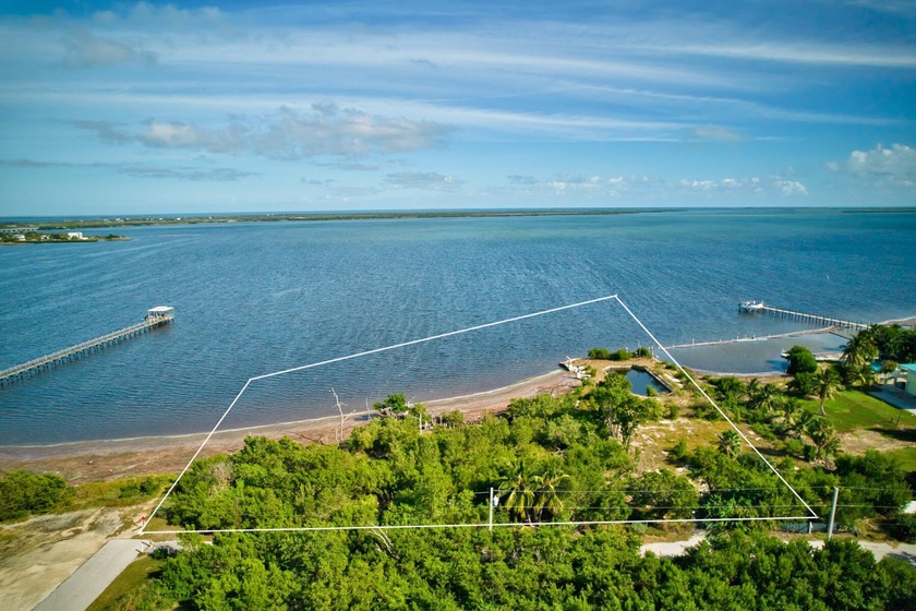 An ultra rare opportunity awaits on Big Pine Key. Spanning 2.29 - Beach Lot for sale in Big Pine Key, Florida on Beachhouse.com