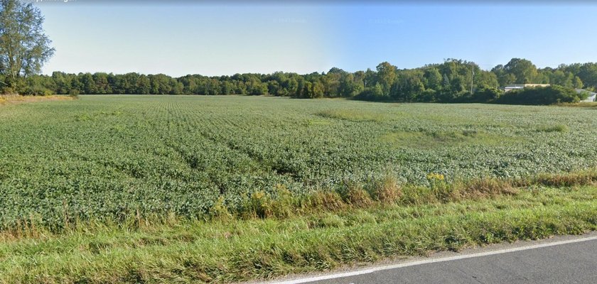 Welcome to this gorgeous ~ 27.41 acre parcel, less than 5 miles - Beach Acreage for sale in South Haven, Michigan on Beachhouse.com