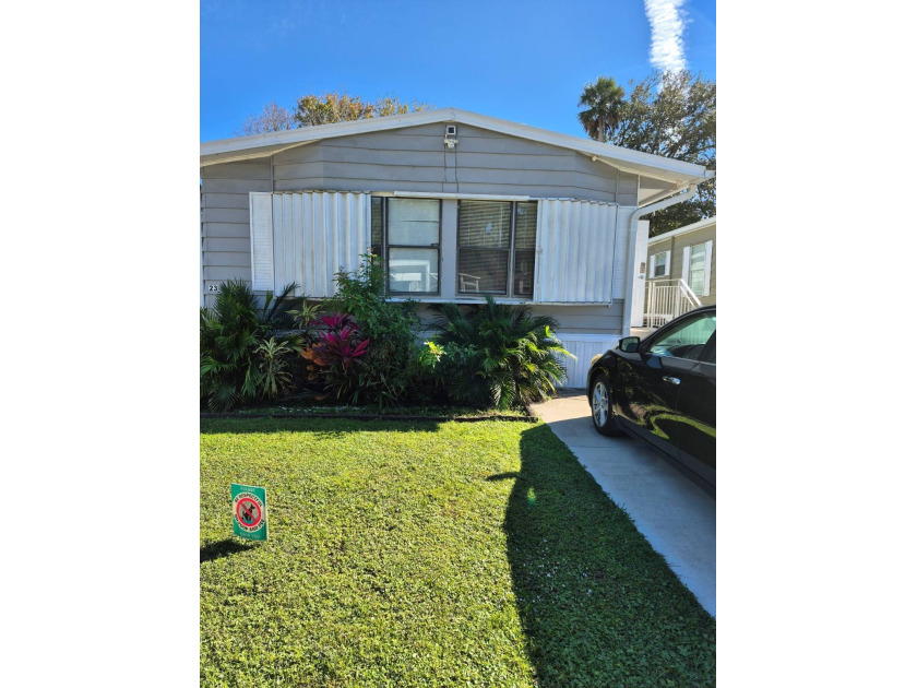Motivate Seller   2 bedroom 2 bath   Home freshly Painted  Home - Beach Home for sale in Edgewater, Florida on Beachhouse.com