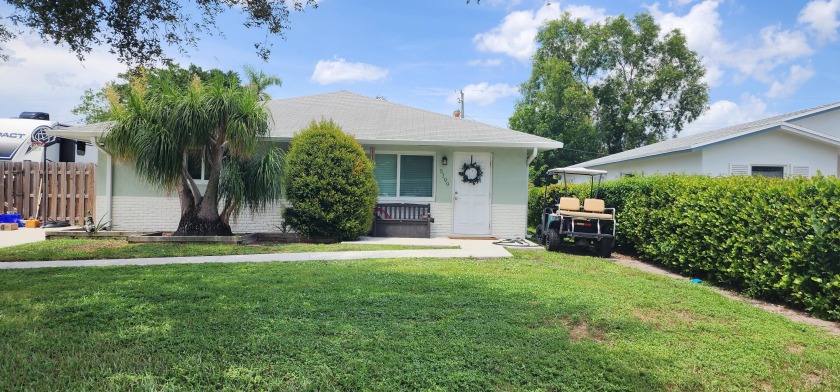 Rare opportunity in the heart of Delray Beach. No HOA fees! This - Beach Home for sale in Delray Beach, Florida on Beachhouse.com