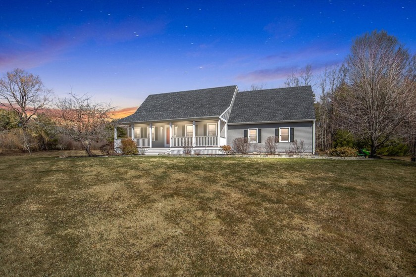 Exquisite Cape Estate in Coveted York, Maine

Nestled on 3.28 - Beach Home for sale in York, Maine on Beachhouse.com