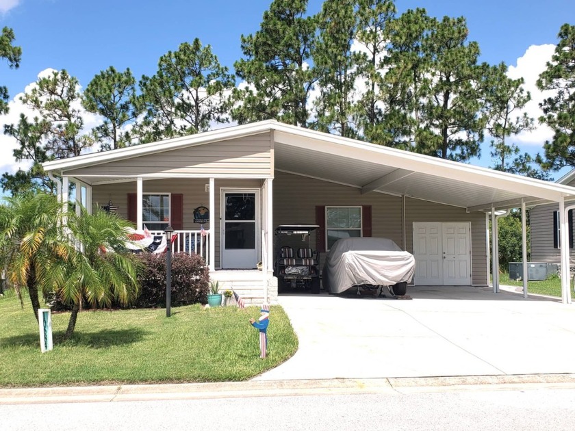 THIS HOME IS ON LEASED LAND WITH A MONTHLY LOT RENT OF $413 AND - Beach Home for sale in Homosassa, Florida on Beachhouse.com