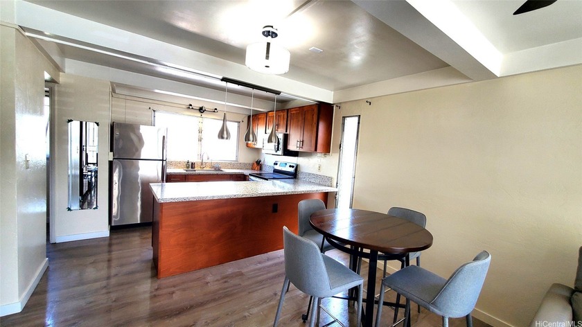 Huge Price Reduction!!! Don't miss this cool, inviting and - Beach Condo for sale in Honolulu, Hawaii on Beachhouse.com