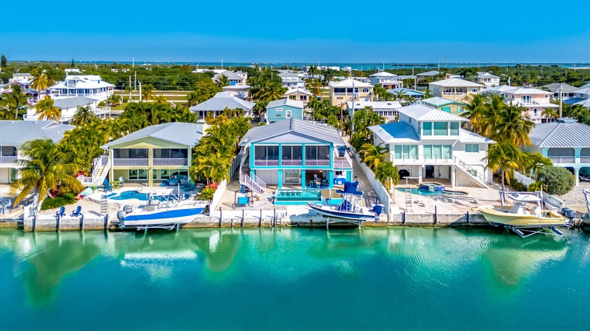 The sea writes the script at this 3 bed, 3 bath oceanfront - Beach Home for sale in Summerland Key, Florida on Beachhouse.com