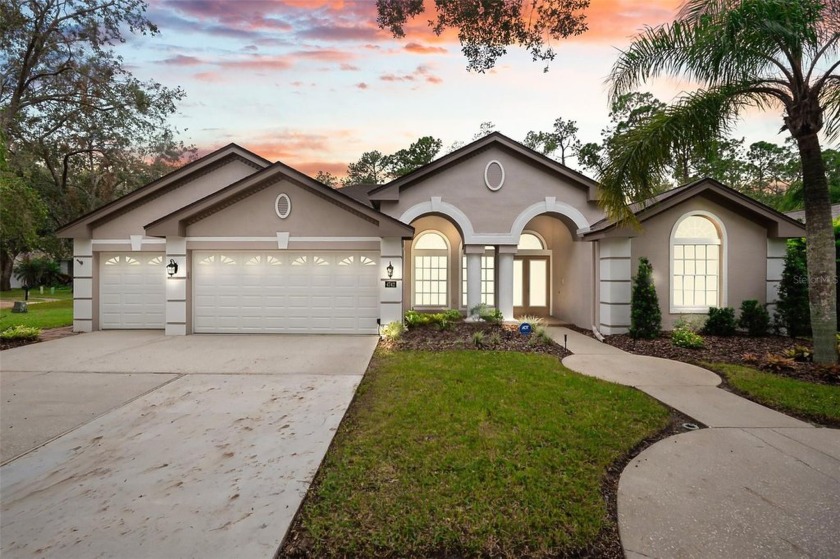 Looking for a home with upgrades? This home has them! Welcome to - Beach Home for sale in Palm Harbor, Florida on Beachhouse.com