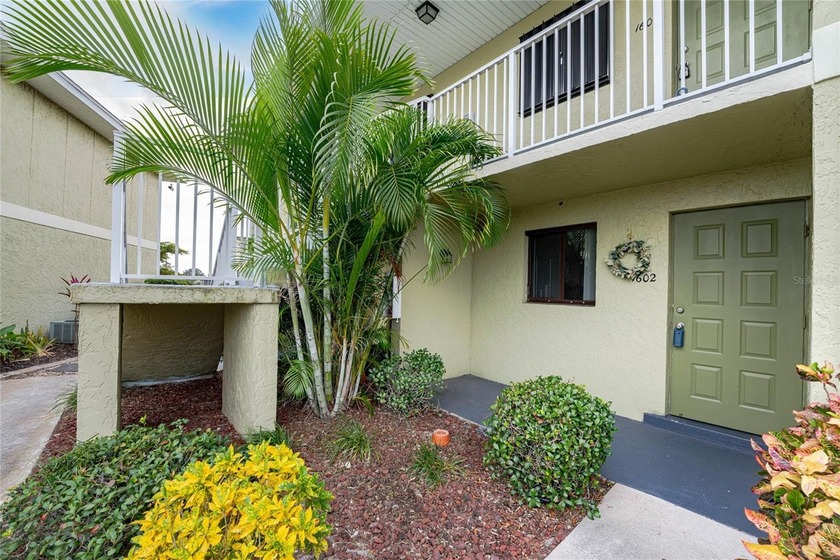 *Delightful Frst-Floor Lakefront Condo Community *Low HOA's $800 - Beach Condo for sale in Punta Gorda, Florida on Beachhouse.com