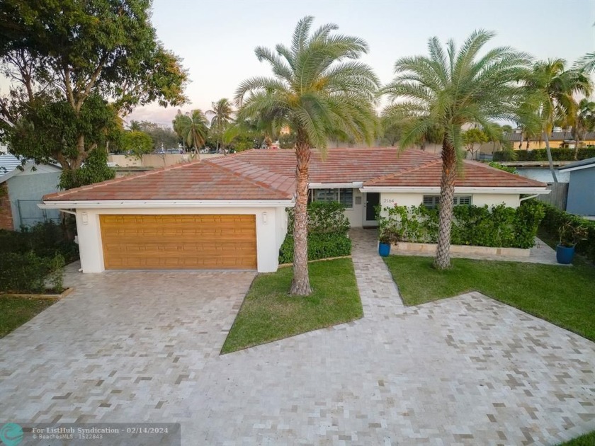 Boater's paradise is here in this contemporary home in East - Beach Home for sale in Wilton Manors, Florida on Beachhouse.com
