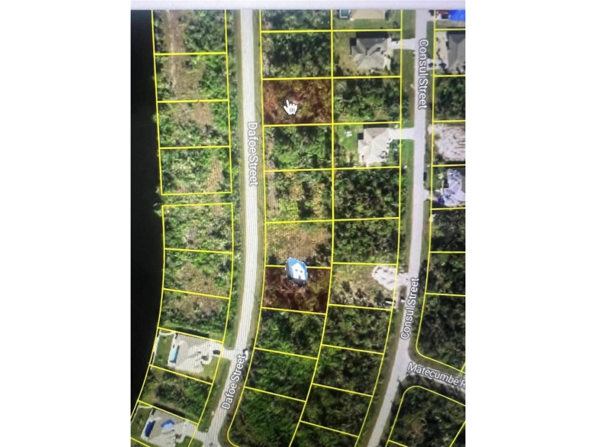 Build your dream home with the builder of your choice. ** This - Beach Lot for sale in Port Charlotte, Florida on Beachhouse.com