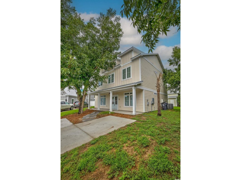 Endless Possibilities in a Southern Gem ? ! This stunning home - Beach Home for sale in Murrells Inlet, South Carolina on Beachhouse.com