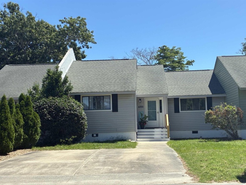 Great location-Intracoastal Waterway, boating, golf, waterfront - Beach Townhome/Townhouse for sale in Little River, South Carolina on Beachhouse.com