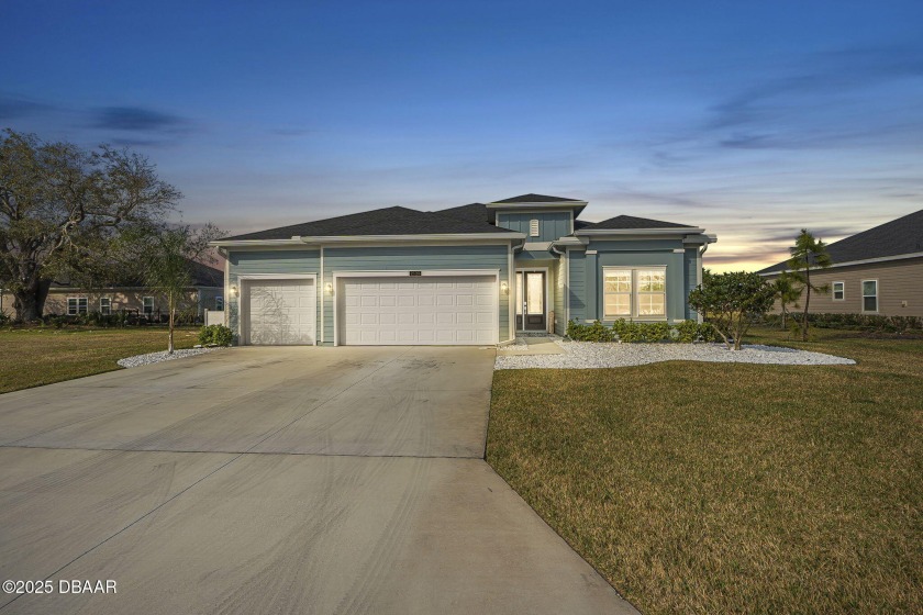 This 2023 Lennar home showcases high-end upgrades, custom - Beach Home for sale in Ormond Beach, Florida on Beachhouse.com