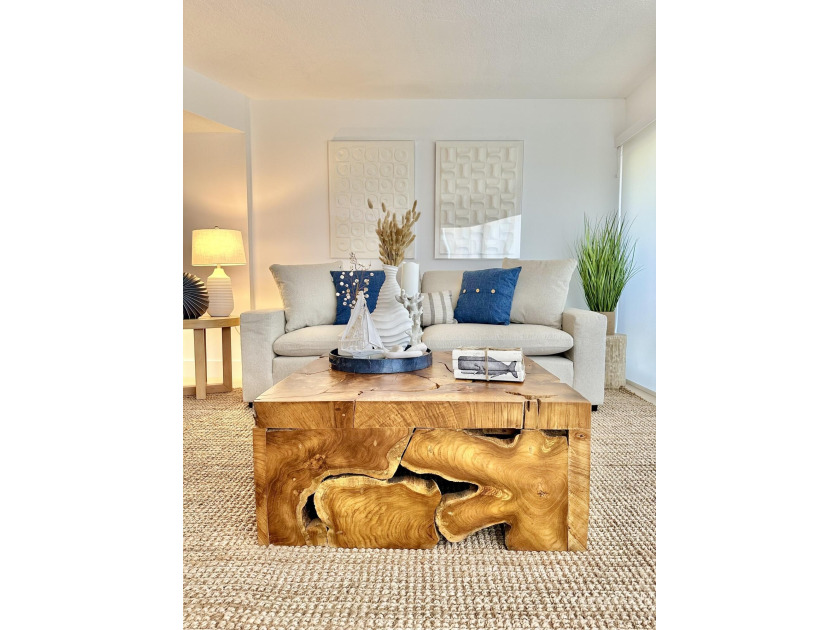 Agent is also the owner. Welcome to Kawama Tower, one of the - Beach Condo for sale in Key Largo, Florida on Beachhouse.com