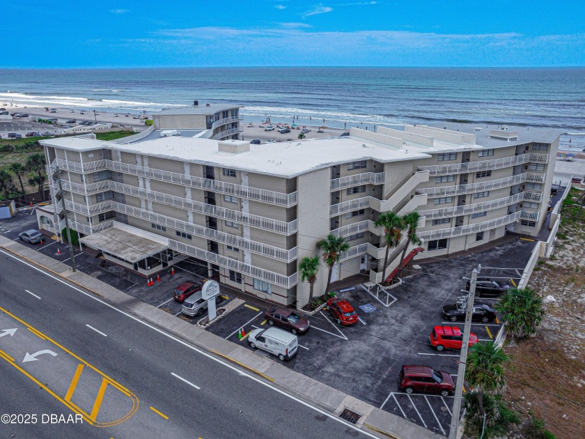 Priced to sell. Super cute unit, top floor, totally updated. New - Beach Condo for sale in Daytona Beach, Florida on Beachhouse.com