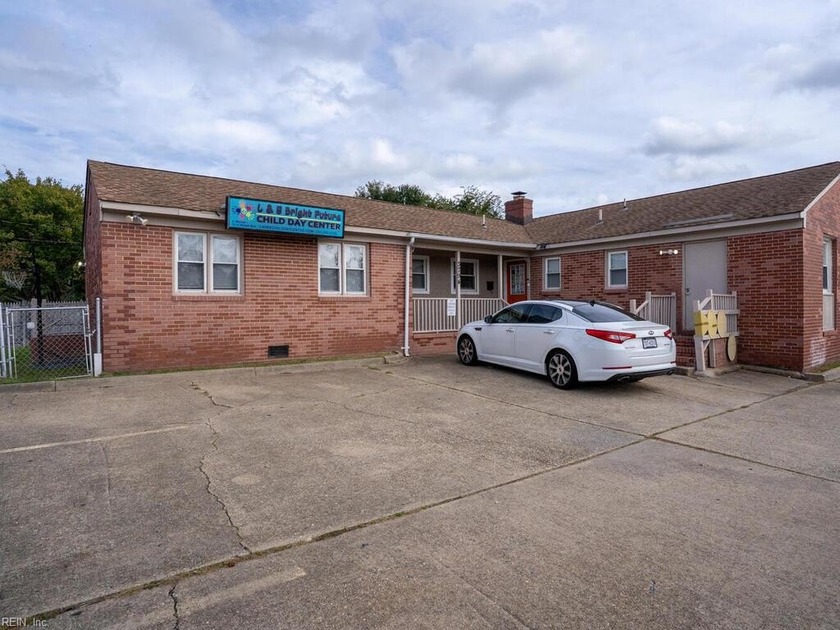 Rare opportunity to acquire a freestanding commercial property - Beach Commercial for sale in Virginia Beach, Virginia on Beachhouse.com