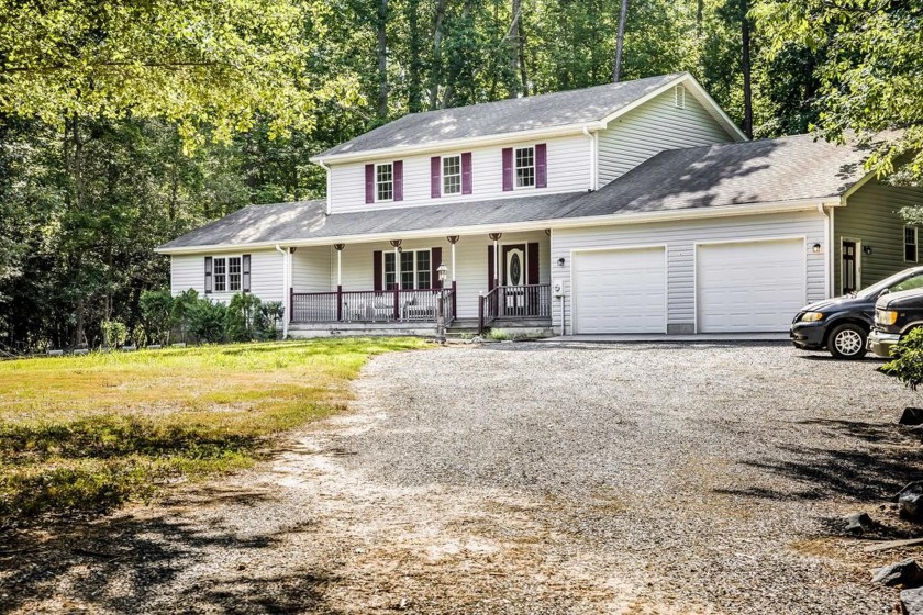 Nestled on 2.13+/- acres of serene privacy in Virginia's - Beach Home for sale in Heathsville, Virginia on Beachhouse.com