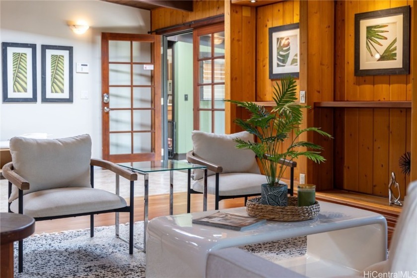 Discover this custom-designed single-story gem in Keolu Hills - Beach Home for sale in Kailua, Hawaii on Beachhouse.com