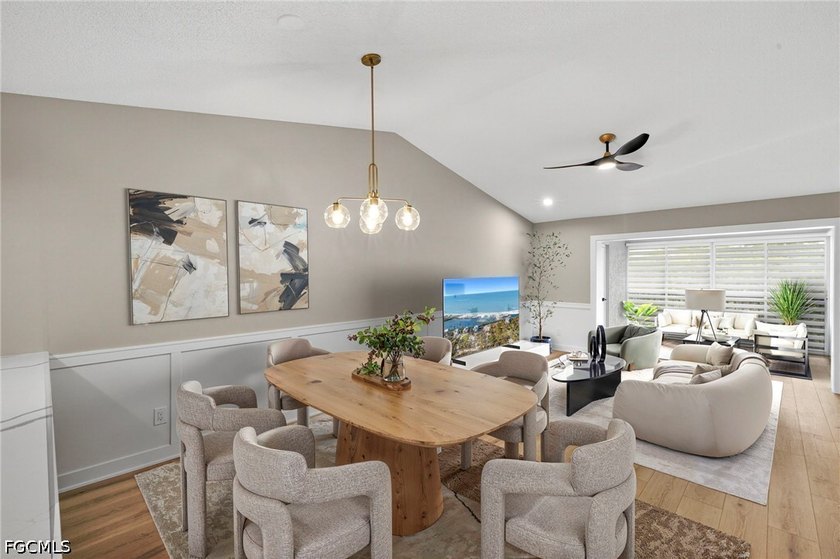 Welcome to this beautifully updated 2-bedroom, 2-bathroom - Beach Condo for sale in Naples, Florida on Beachhouse.com