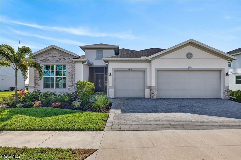 Welcome to your new home in Tucker's Cove! Your tour begins at a - Beach Home for sale in Punta Gorda, Florida on Beachhouse.com