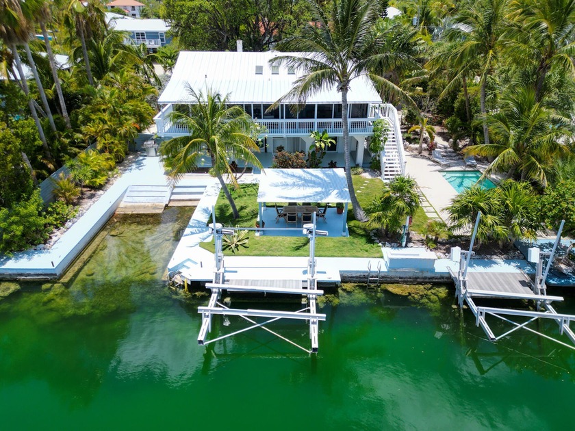 Experience island living in this 2,353 sq ft, 4-bed, 3-bath - Beach Home for sale in Sugarloaf Key, Florida on Beachhouse.com