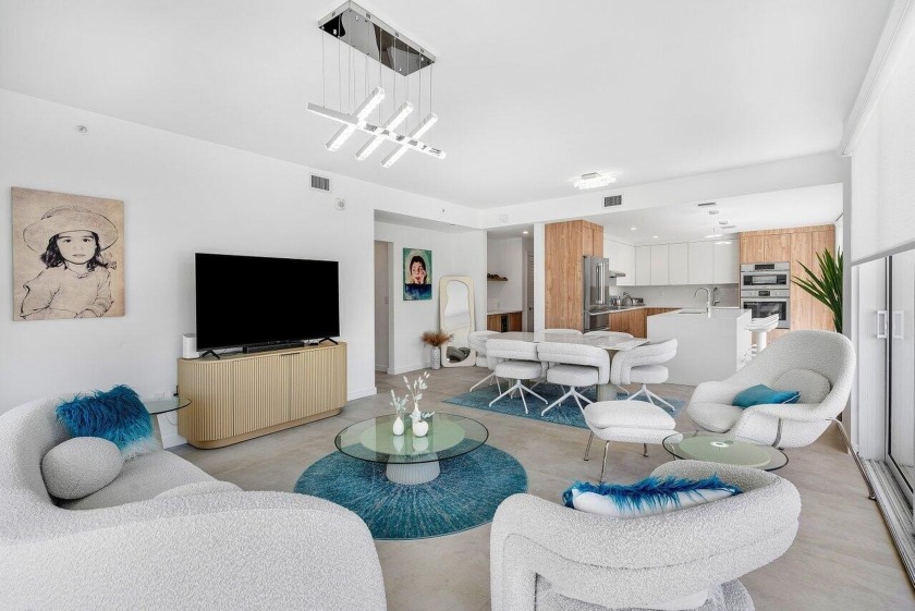 **NEWLY BUILT LUXURY CONDOMINIUM LESS THAN 1 MILE TO THE BEACH** - Beach Condo for sale in Lake Worth, Florida on Beachhouse.com