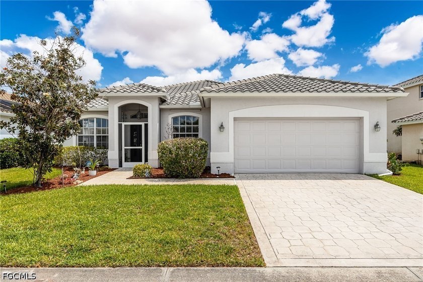 Back on Market Recent Appraisal at $455,000! Priced to Sell at - Beach Home for sale in Fort Myers, Florida on Beachhouse.com