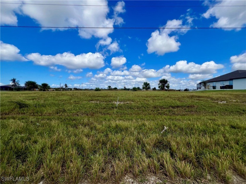 Beautiful gulf access canal lot in a well developed quiet area - Beach Lot for sale in Cape Coral, Florida on Beachhouse.com