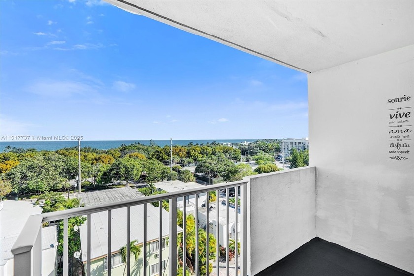 Stunning top-floor corner unit with breathtaking ocean views! - Beach Condo for sale in Miami Beach, Florida on Beachhouse.com