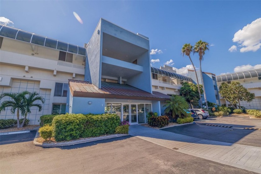 Get ready to be dazzled by this utterly transformed 2-bedroom - Beach Condo for sale in St. Petersburg, Florida on Beachhouse.com