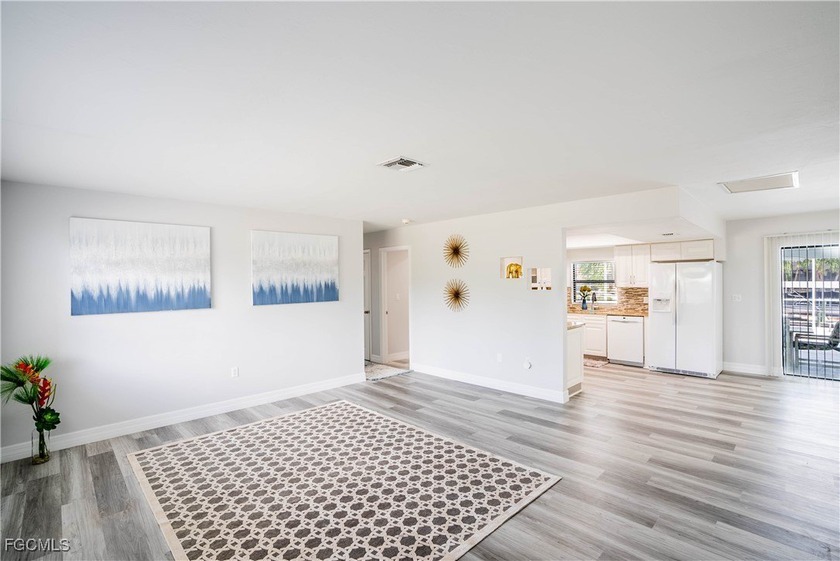 UPDATED 3 BED 2 BATH PLUS ADDITIONAL LIKE EXTRA A/C BEDROOM ON - Beach Home for sale in Cape Coral, Florida on Beachhouse.com