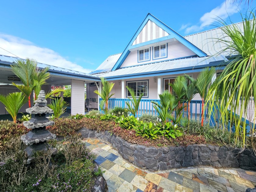 Hilo Town Tropical Tranquil Retreat.  What may look like an - Beach Home for sale in Hilo, Hawaii on Beachhouse.com