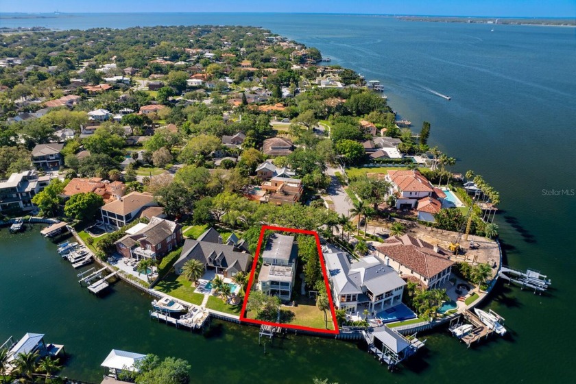 RARELY AVAILABLE waterfront property on Davis Islands, one of - Beach Lot for sale in Tampa, Florida on Beachhouse.com