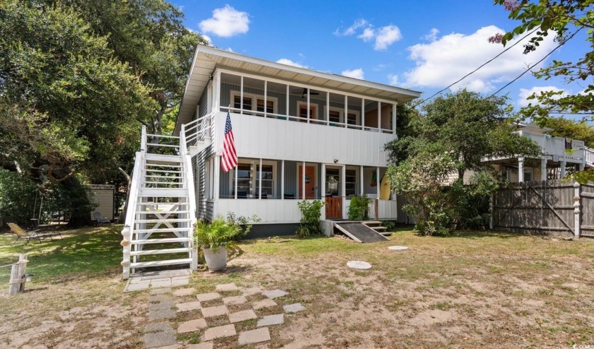 Welcome home to this charming 2nd-row duplex at 2012 Perrin Dr - Beach Townhome/Townhouse for sale in North Myrtle Beach, South Carolina on Beachhouse.com