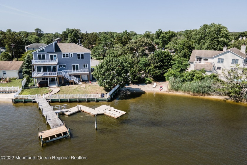 Newly built bayfront home in the desirable Silverton - Beach Home for sale in Toms River, New Jersey on Beachhouse.com