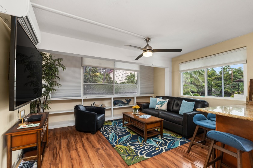 2-Bedroom Suite Close to Beach in Heart of Waikiki! Parking - Beach Vacation Rentals in Honolulu, Hawaii on Beachhouse.com