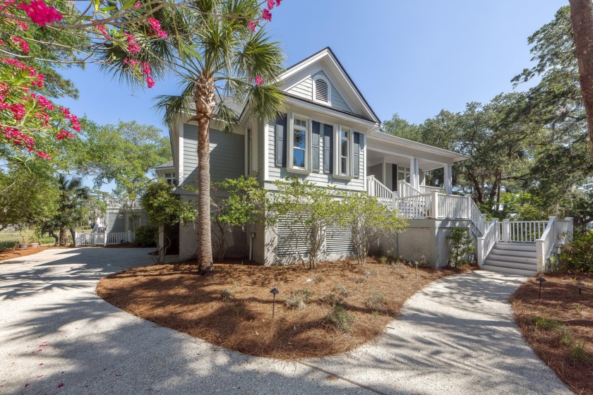 Stunning home on Marsh gate Dr in the very desirable Seabrook - Beach Home for sale in Seabrook Island, South Carolina on Beachhouse.com