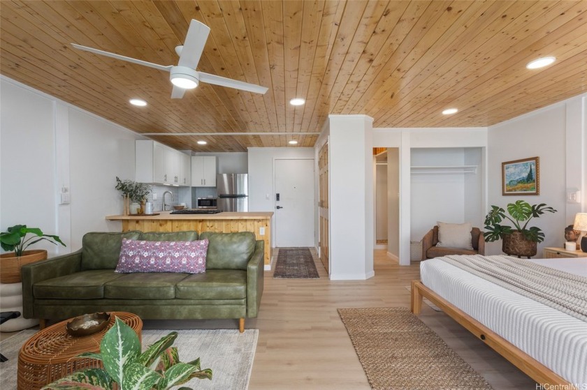 Fully updated one bedroom right on the beach in Punalu'u. This - Beach Condo for sale in Hauula, Hawaii on Beachhouse.com