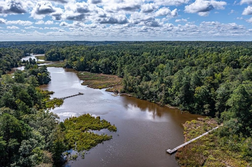 Waterfront lot with a pier! Great Price! located on Crabbe Mill - Beach Lot for sale in Heathsville, Virginia on Beachhouse.com