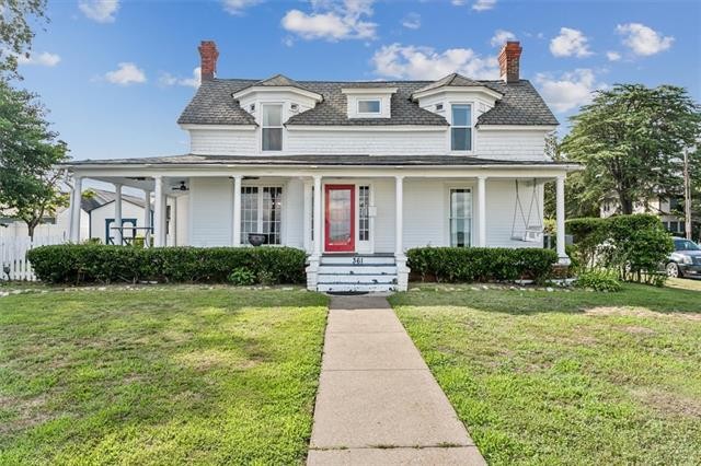 Please join us and tour this stunning home which provides a - Beach Home for sale in Newport News, Virginia on Beachhouse.com