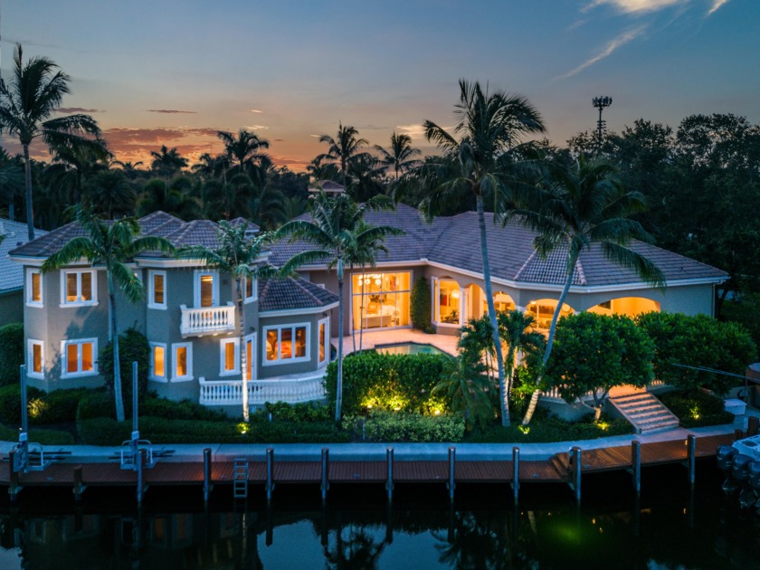 Waterfront living at its finest! 768 Harbour Isles Way boasts a - Beach Home for sale in North Palm Beach, Florida on Beachhouse.com