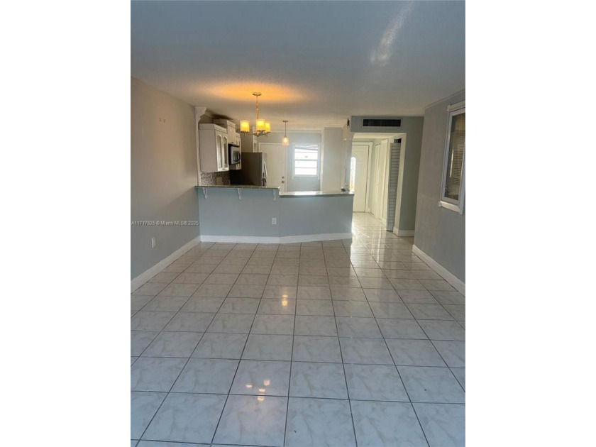 This spacious 2 bedroom condo, is securely located in a gated - Beach Condo for sale in Miami, Florida on Beachhouse.com