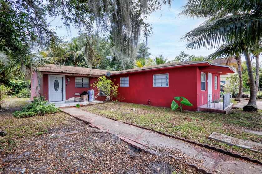 Great opportunity for first-time home buyers and investors! This - Beach Home for sale in North Miami Beach, Florida on Beachhouse.com