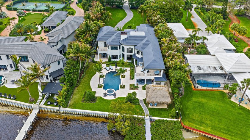 Set on nearly an acre along the river in the heart of Tequesta - Beach Home for sale in Tequesta, Florida on Beachhouse.com