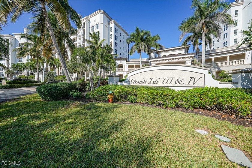 Impeccably maintained by the original owner! RARE and excellent - Beach Condo for sale in Punta Gorda, Florida on Beachhouse.com