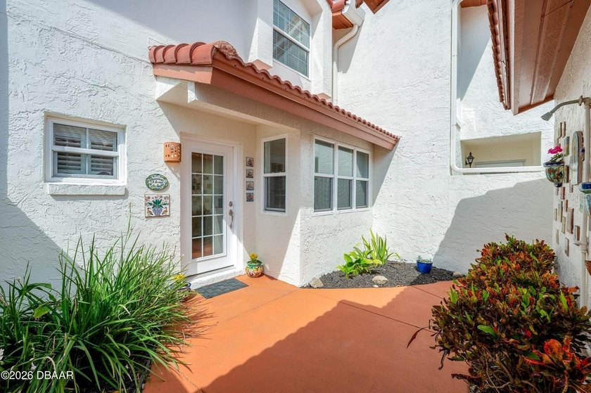 Welcome to this coastal retreat in the highly desirable - Beach Townhome/Townhouse for sale in Daytona Beach, Florida on Beachhouse.com