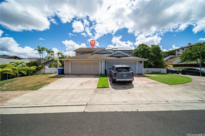 Freshly upgraded with NEW split AC units in every room and NO - Beach Home for sale in Waianae, Hawaii on Beachhouse.com