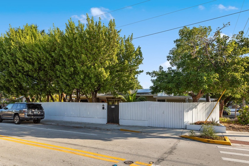 This spacious 3-bedroom, 2-bathroom home is ideal for - Beach Home for sale in Key West, Florida on Beachhouse.com
